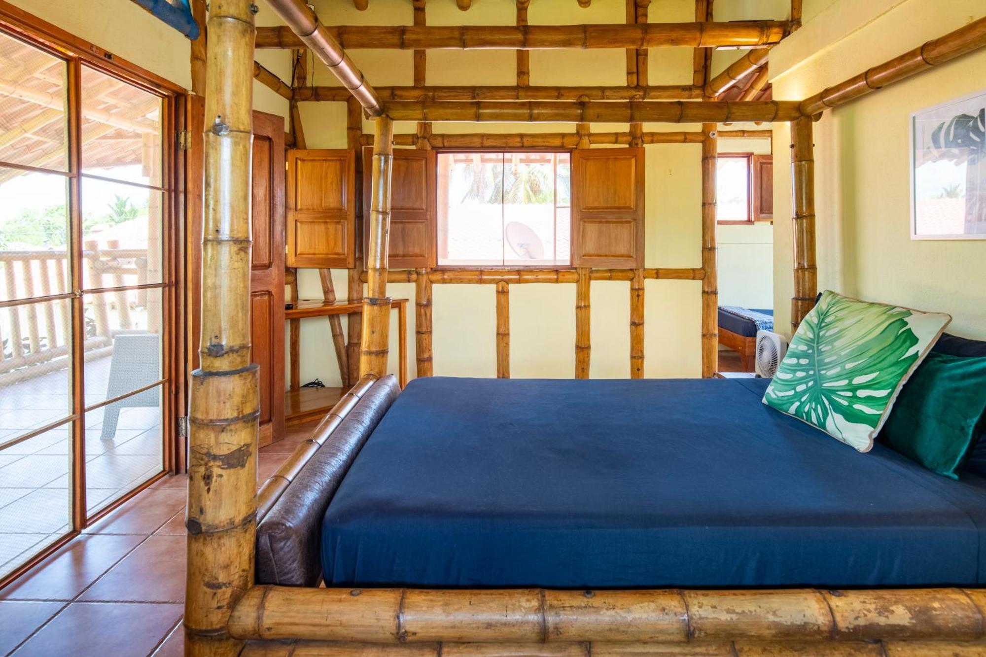 Сasa de vacaciones Pangea With Shared Pool At The Heart Of
