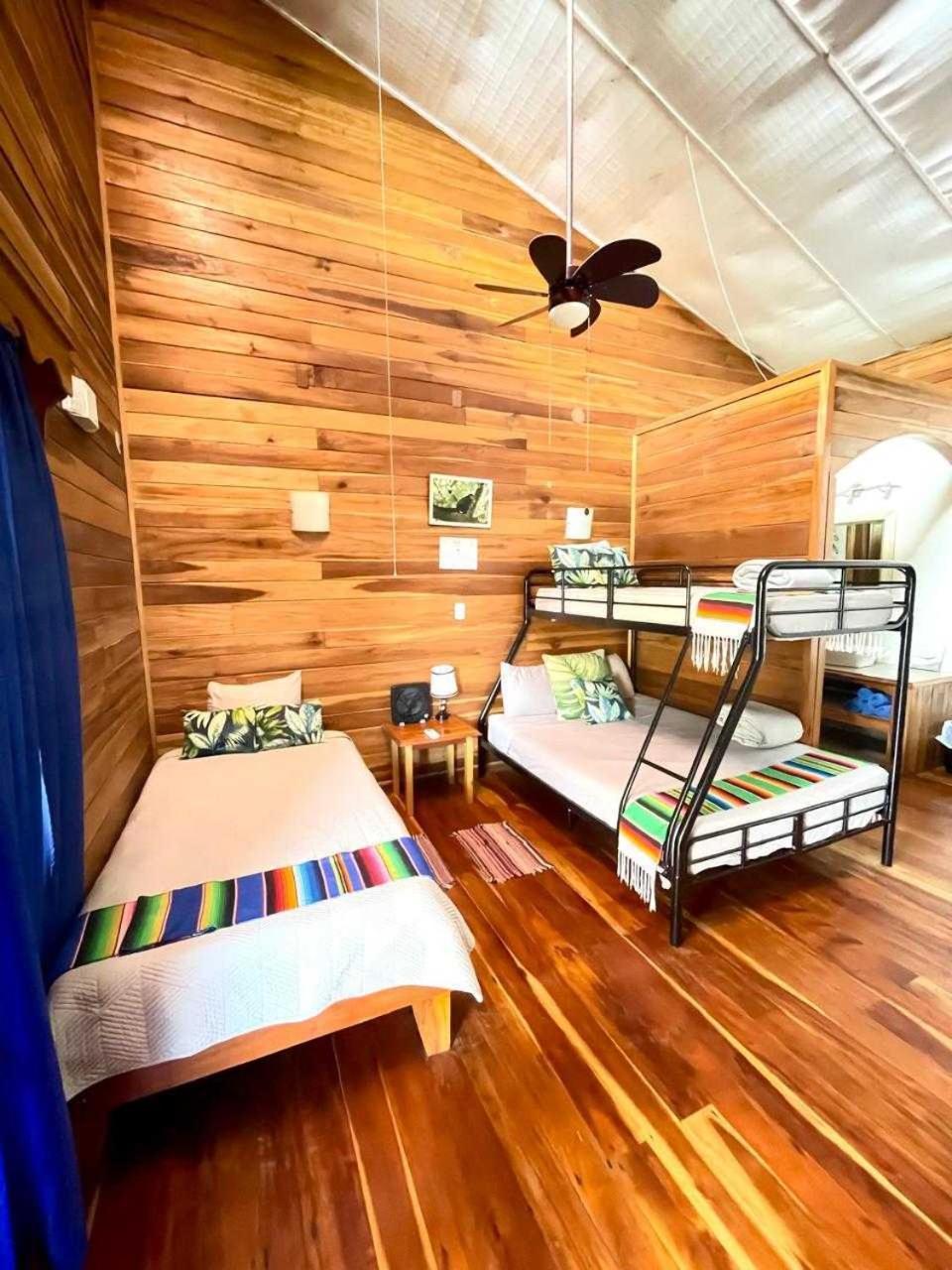 Pangea With Shared Pool At The Heart Of * Manzanillo (Limon)