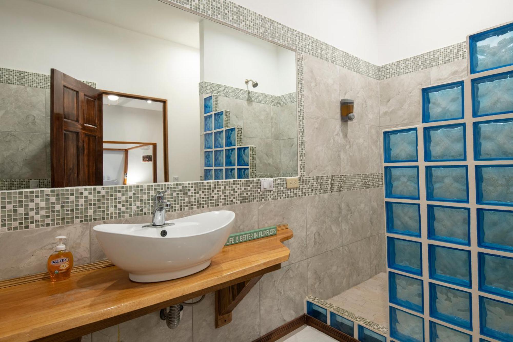 Pangea With Shared Pool At The Heart Of Сasa de vacaciones *
